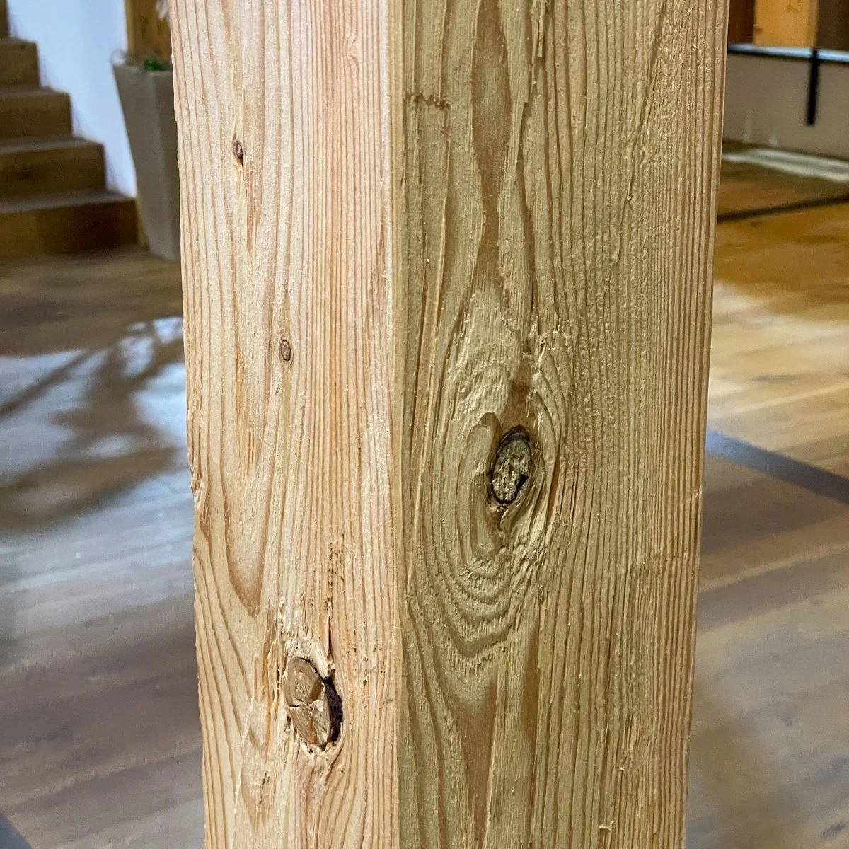 Schalenbalken Lärche gehackt - Image 3